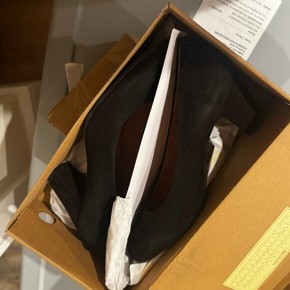 Sofft Lana Suede Block Heels Shoes Closed Toe Leather Black Size 11M NWB - Picture 11 of 12